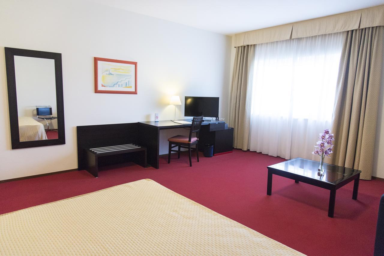 Park Hotel Centro Congressi Potenza Exterior photo